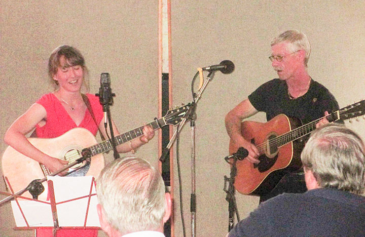 Rachel and Wayne at FNC